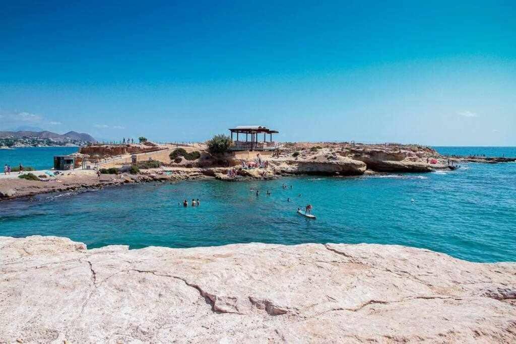 شقة Altamira 2 Campello Piscina, Garaje ,Wifi, A/C إل كامبيلو المظهر الخارجي الصورة